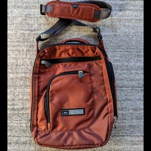 REI Day Bag - Great Condition!